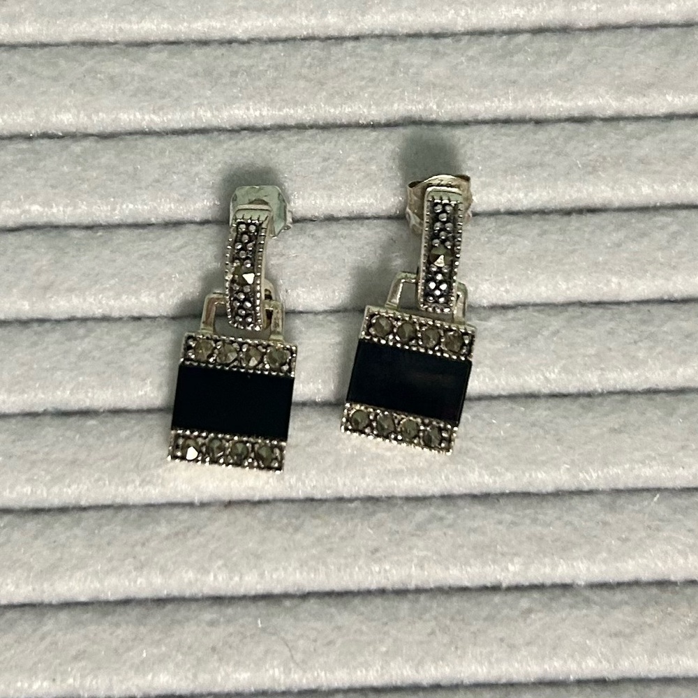 Elegant Black and Silver Earrings